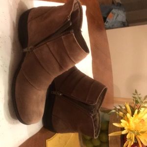 Clarks tan ankle boots